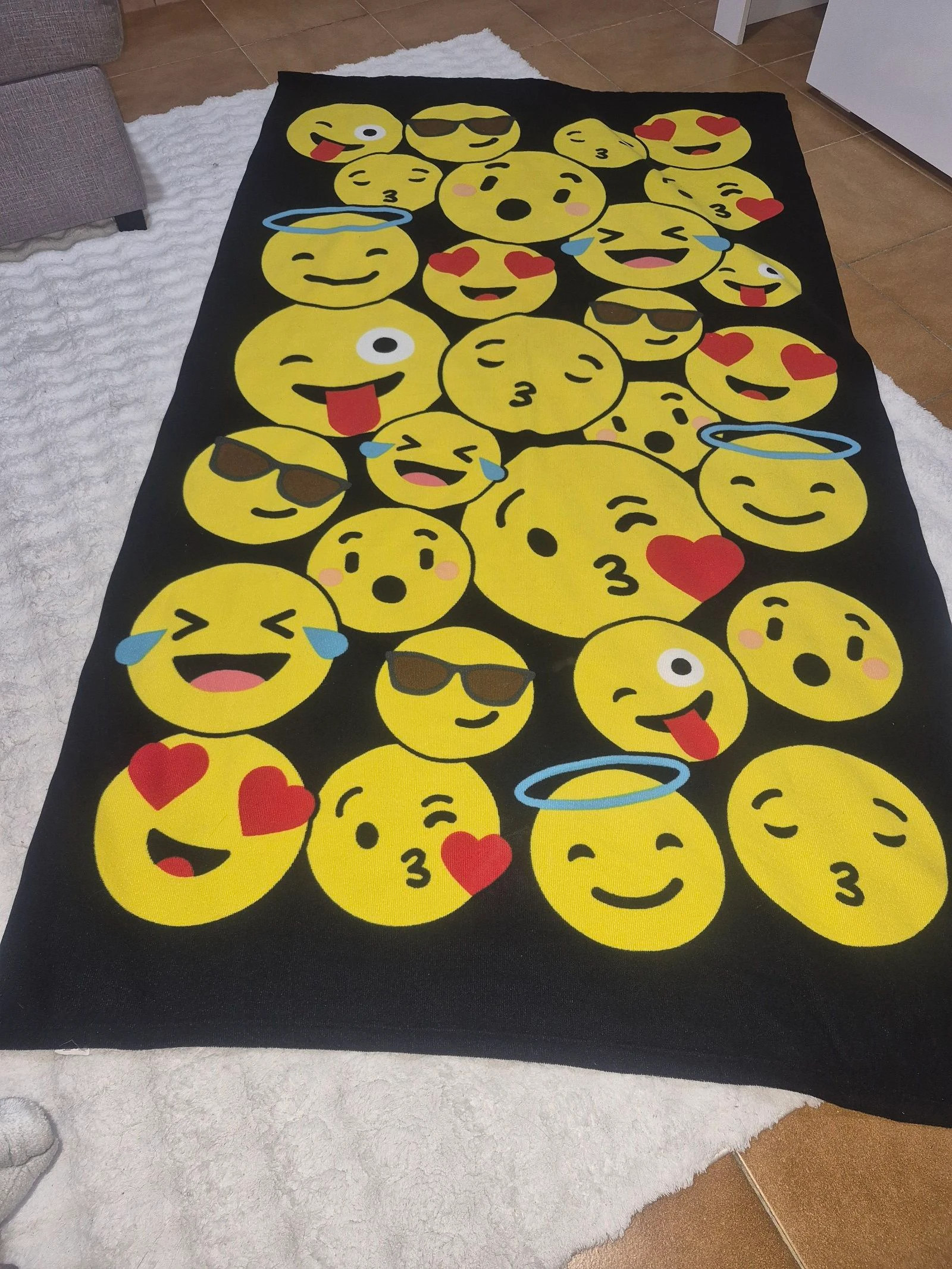 Smiles beach towel – photo 2